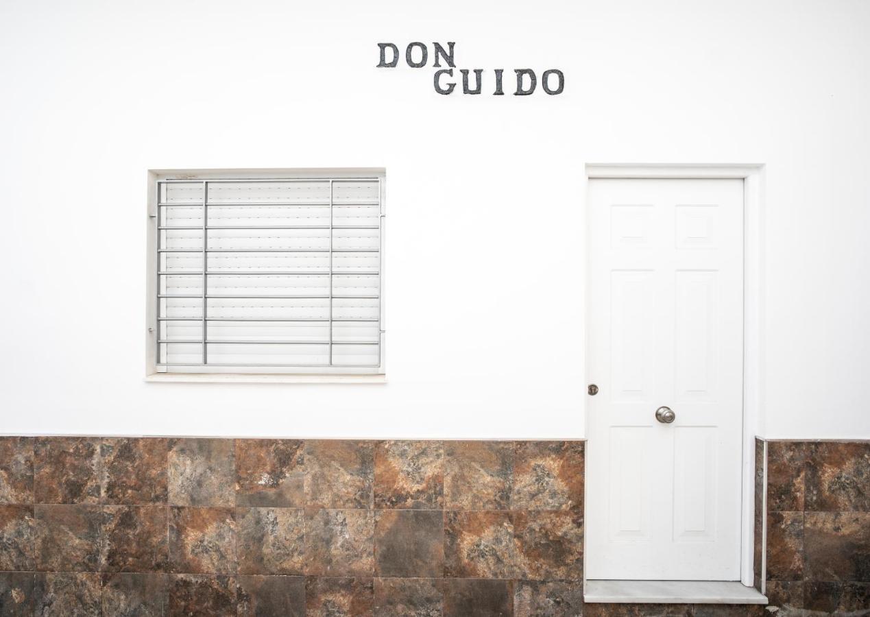 Don Guido Apartamentos Barbate Exteriör bild